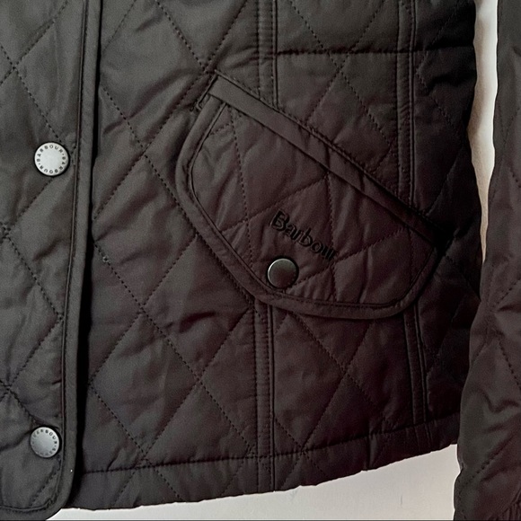 NWTs Barbour Womens Millfire Quilted Hooded Jacket. Black/Tartan. Size 4 - Picture 7 of 11